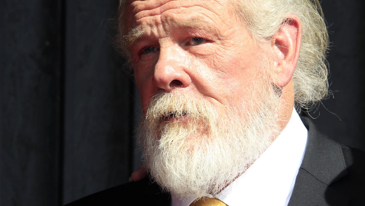 Nick Nolte: Er übernimmt die Rolle des an Alzheimer erkrankten Großvaters.