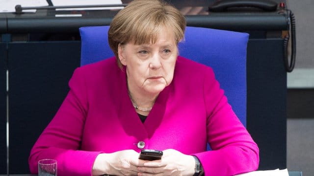 Bundeskanzlerin Angela Merkel am Mittwoch während der Generalaussprache der Abgeordneten im Bundestag. Bundeskanzlerin Angela Merkel am Mittwoch während der Generalaussprache der Abgeordneten im Bundestag.