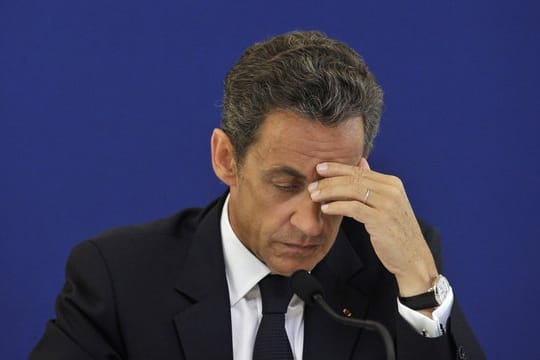 Gegen Sarkozy wurde ein Ermittlungsverfahren unter anderem wegen des Vorwurfs der unerlaubten Wahlkampffinanzierung eröfnet.