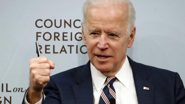 Biden nahm an einer Veranstaltung der Universität von Miami zur Bekämpfung von sexueller Gewalt teil. Biden nahm an einer Veranstaltung der Universität von Miami zur Bekämpfung von sexueller Gewalt teil.