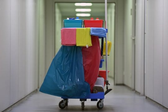 Nach den WSI-Zahlen haben 2016 rund 2,2 Millionen Beschäftigte weniger als den Mindestlohn erhalten, obwohl er ihnen zustand.