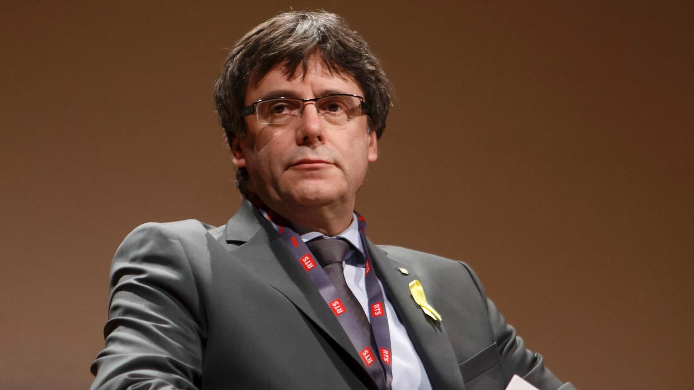 Carles Puigdemont bei einer Veranstaltung in Genf: Der katalanische Ex-Regionalpräsident war nach dem Scheitern des Unabhängigkeitsreferendums aus Spanien geflohen.