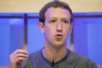 Facebook-Chef Mark Zuckerberg: Seit Beginn der Datenaffäre hat das Unternehmen fast 50 Milliarden Dollar an Wert eingebüßt.