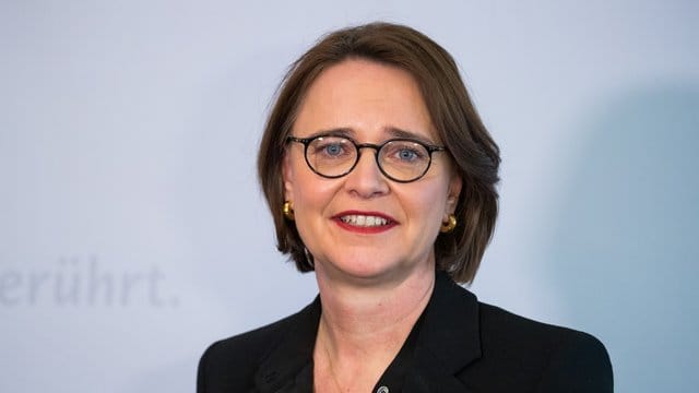 Annette Widmann-Mauz (CDU), Integrationsbeauftragte des Bundes, will, dass gesellschaftliche Werte bereits in der Grundschule vermittelt werden.