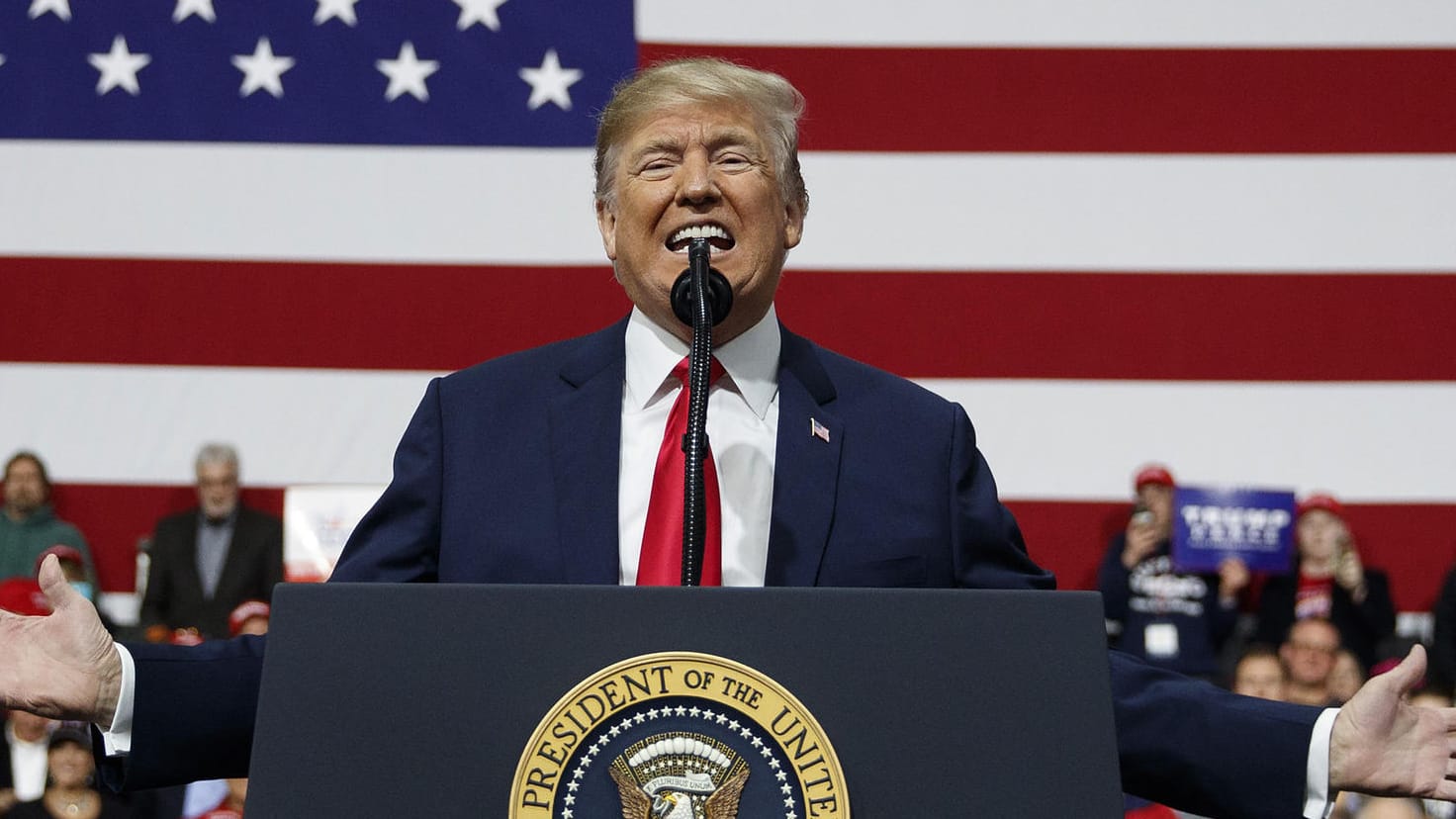 US-Präsident Donald Trump: Mitarbeiter von Fox News liegen häufig genau auf seiner politischen Linie. US-Präsident Donald Trump: Mitarbeiter von Fox News liegen häufig genau auf seiner politischen Linie.