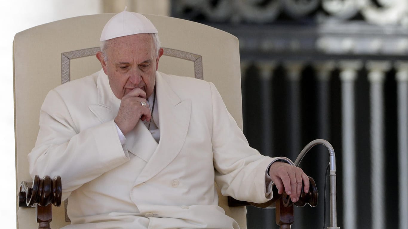 Papst Franziskus bei der wöchentlichen Generalaudienz auf dem Petersplatz: Laut Medienberichten wurde ein vatikantreuer Bischof in China festgenommen.