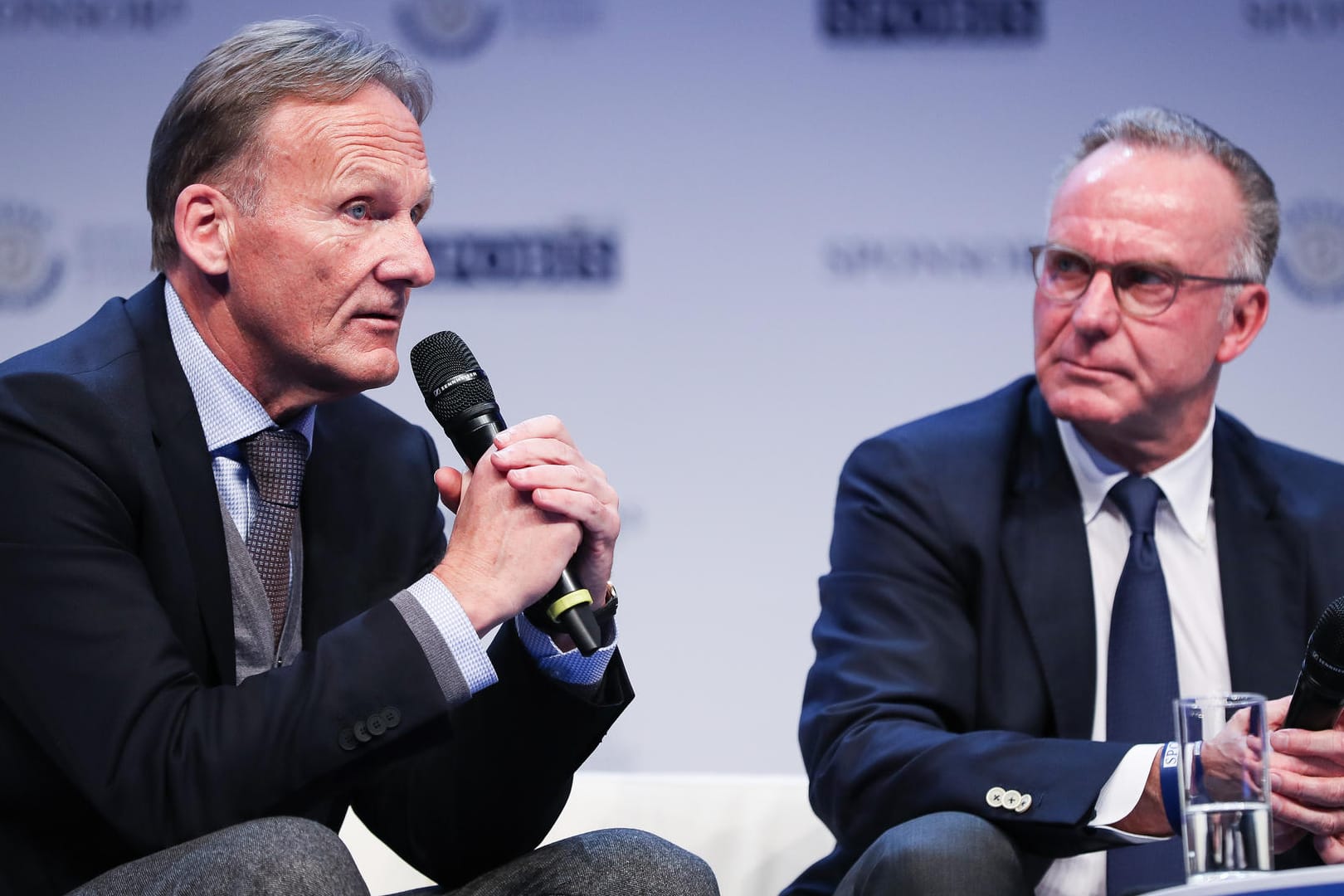 Uneinig: In Sachen 50+1-Regel haben Hans-Joachim Watzke (l.) und Karl-Heinz Rummenigge unterschiedliche Ansichten.
