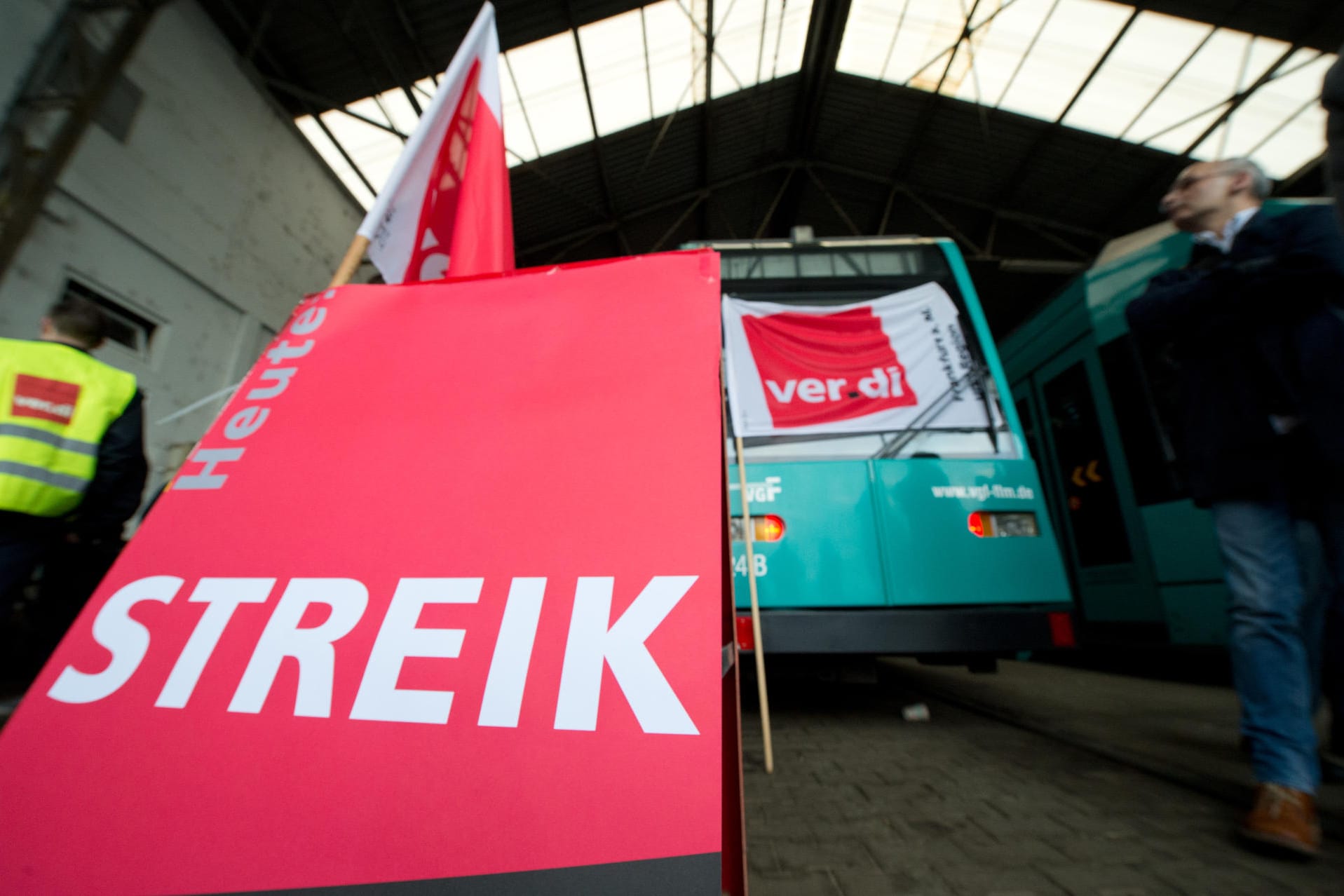 Warnstreik in Hessen: Die U-Bahnen und Straßenbahnen in Frankfurt stehen still.