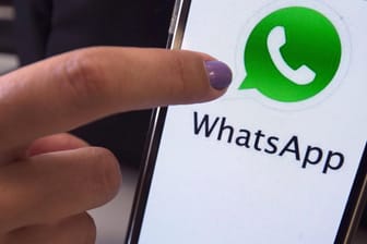 WhatsApp: Eine Firma hat eine Stalking-App entwickelt, die auf Nutzer des Messengers abzielt.