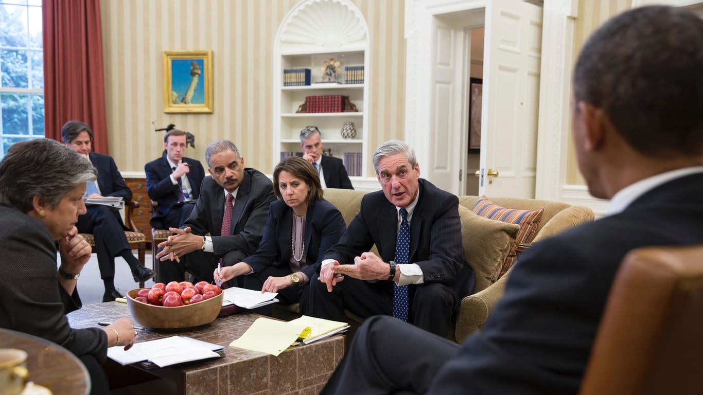 Robert Mueller im Oval Office mit Präsident Barack Obama (im April 2013): Als FBI-Chef war er allseits respektiert