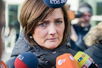 Flensburgs Bürgermeisterin Simone Lange: Die Kandidatin für den SPD-Vorsitz fordert eine offene Diskussion über Hartz IV in ihrer Partei.