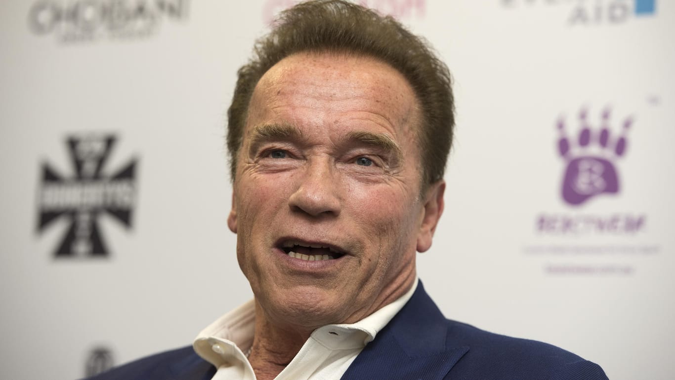 Arnold Schwarzenegger: Der ehemalige Gouverneur Kaliforniens ist am Herz operiert worden