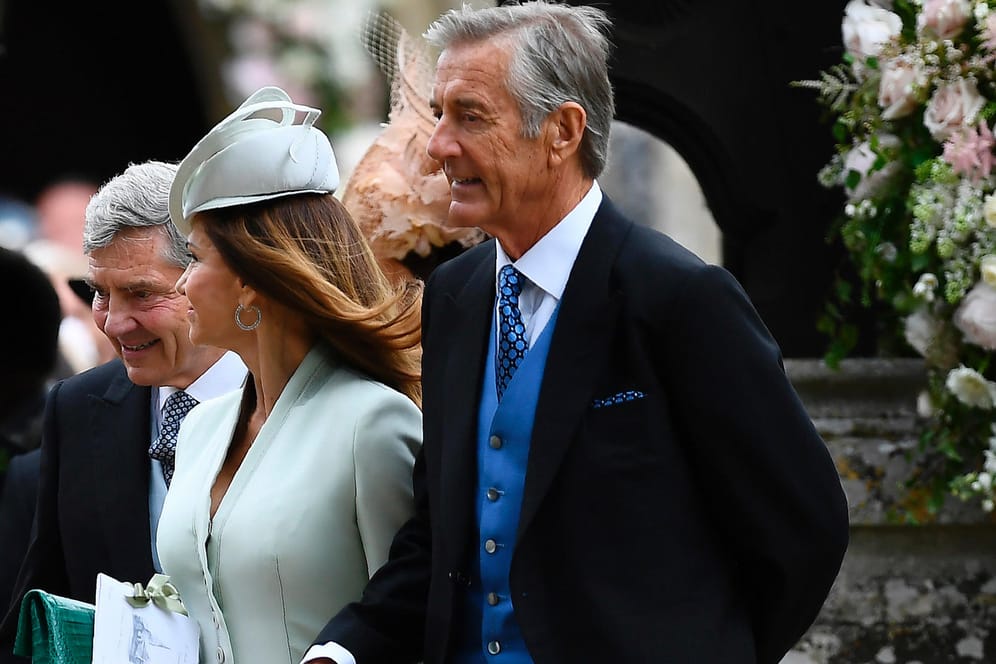 David Matthews (r.) bei der Hochzeit seines Sohnes James mit Pippa Middleton: Die Vorwürfe gegen den früheren Rennfahrer reichen zurück in die späten 90er-Jahre.