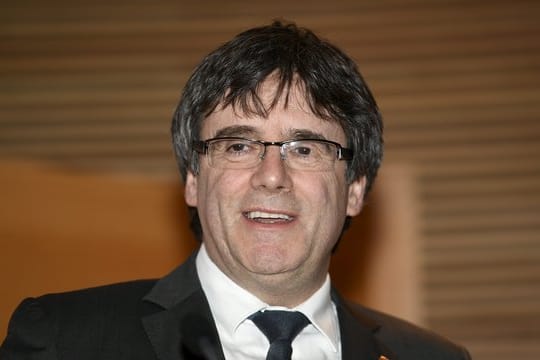 Carles Puigdemont: "Ich werde nicht aufgeben, ich werde nicht verzichten.