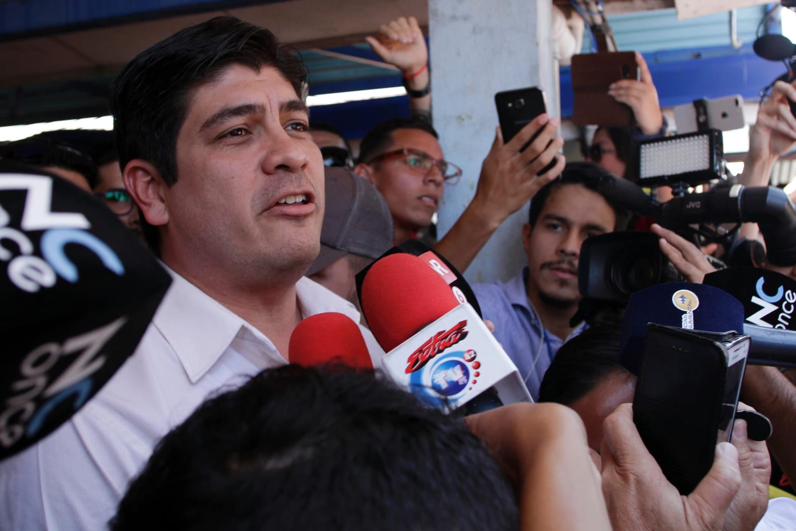 Costa Ricas neuer Präsident Carlos Alvarado: Der 38-jährige Hobby-Rocker vertritt in gesellschaftlichen Fragen liberale Positionen.