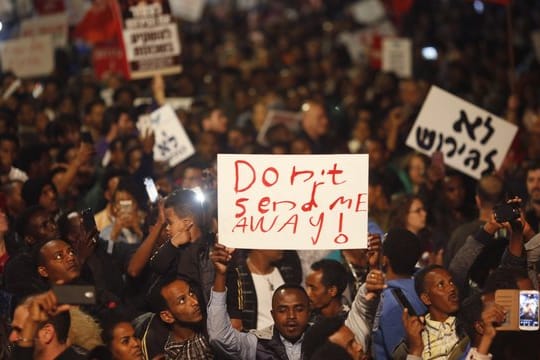 Demonstration in Tel Aviv gegen die zunächst beabsichtigte Abschiebung von Asylbewerbern.