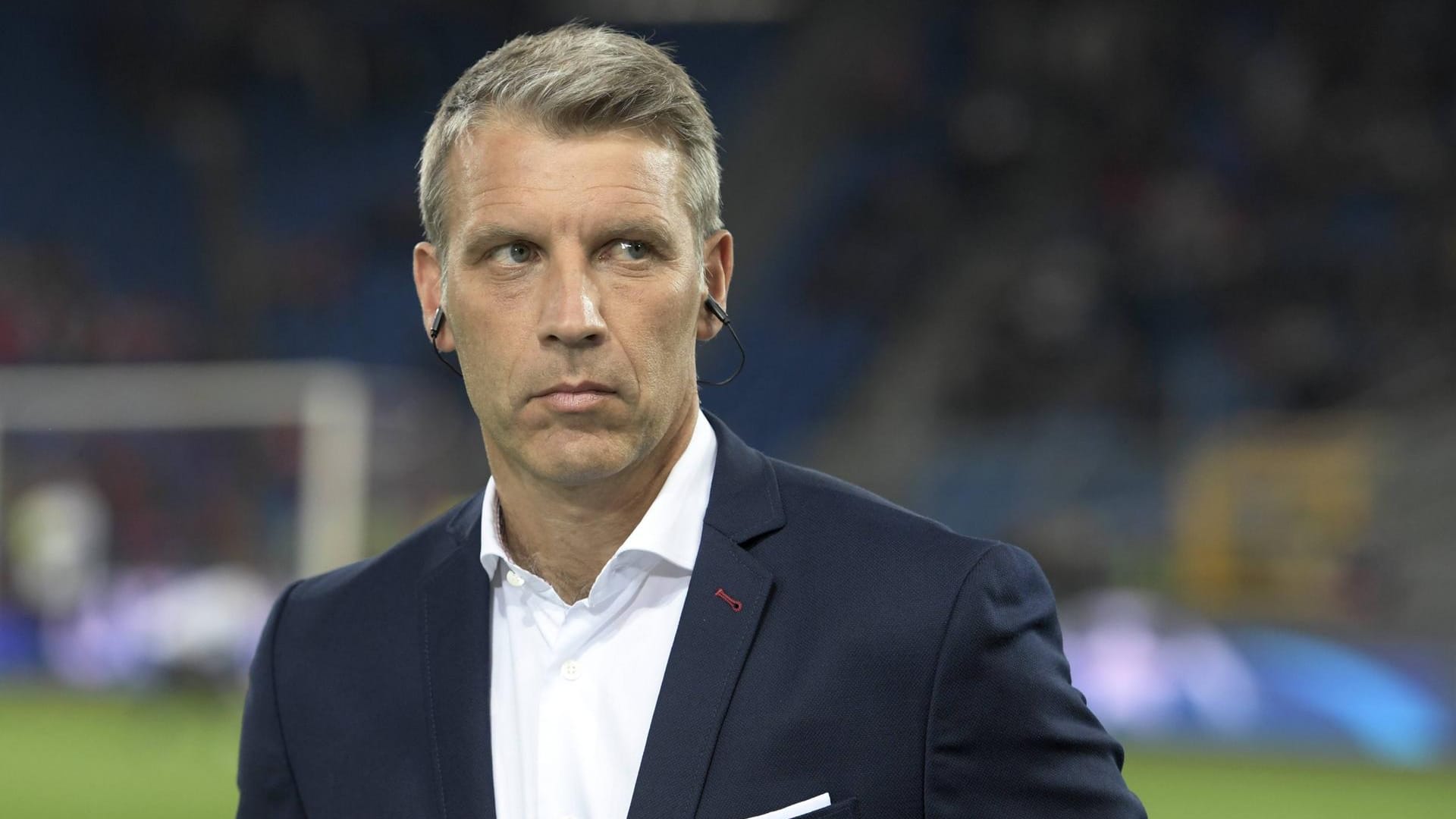 Peter Knäbel arbeitete vor seiner Zeit beim HSV als Technischer Direktor des Schweizer Fußball-Verbandes. Peter Knäbel arbeitete vor seiner Zeit beim HSV als Technischer Direktor des Schweizer Fußball-Verbandes.