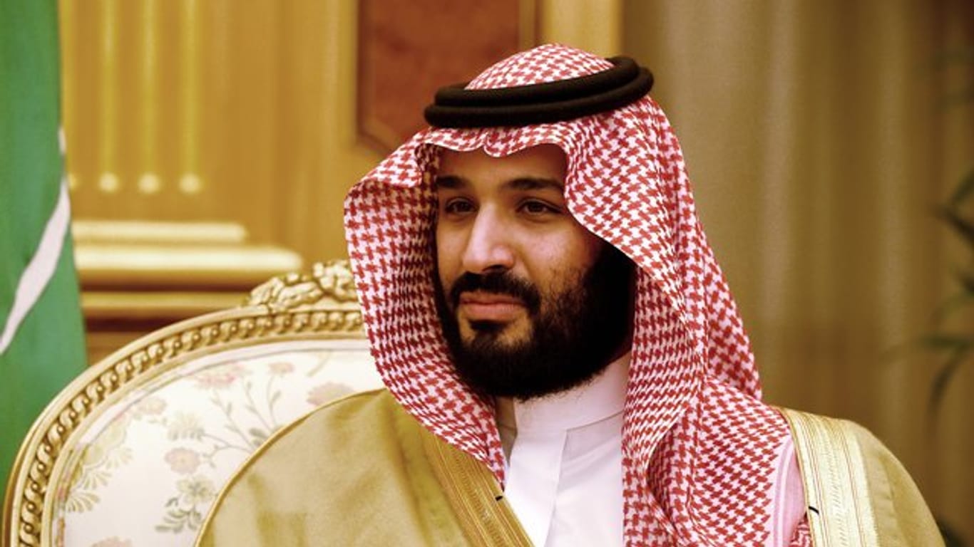 Um für alle Stabilität zu gewährleisten und normale Beziehungen zu unterhalten, bedürfe es jedoch eines Friedensabkommens, so der saudische Kronzprinz.