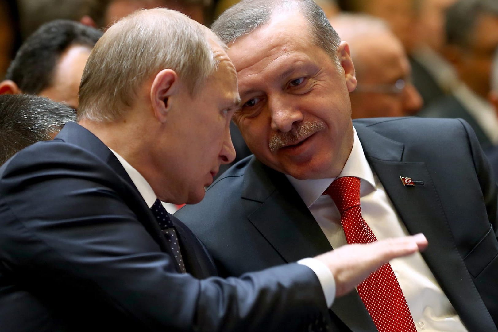 Staatschefs im Gespräch: Russlands Präsident Putin (l.) und der türkische Staatschef Erdogan haben viele gemeinsame Interessen – außer in Syrien.