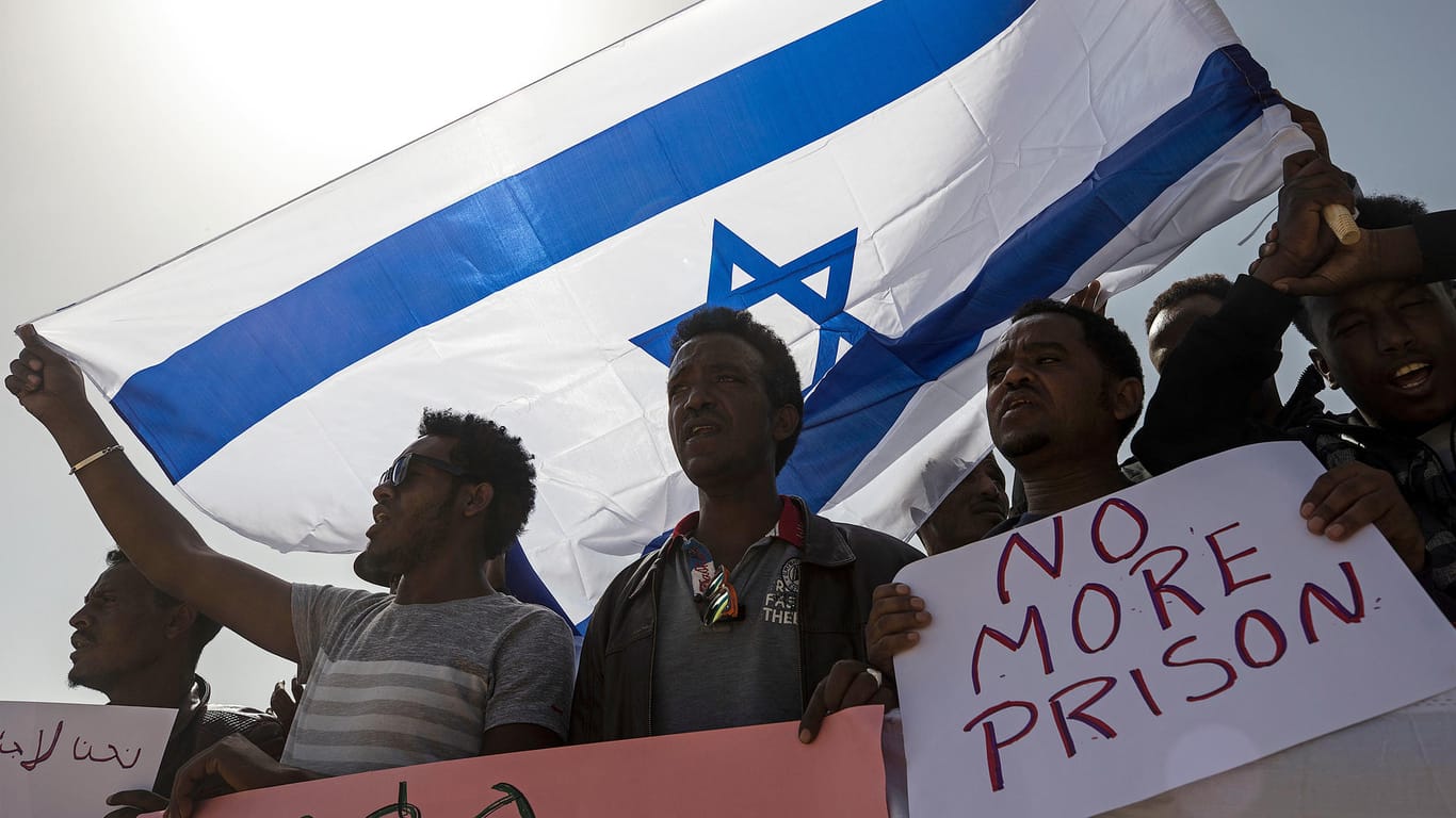 Afrikanische Flüchtlinge in Israel: Die meisten von ihnen sollen nach dem Willen der israelischen Regierung abgeschoben werden.
