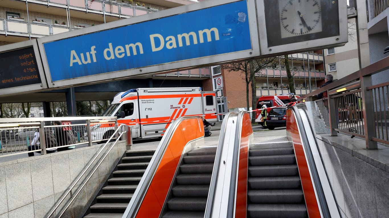 Die betroffene Haltestelle in Duisburg: Bei einem U-Bahn-Unfall wurden zahlreiche Menschen verletzt.