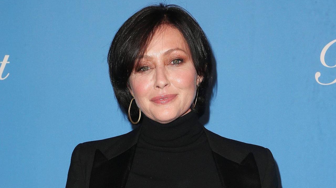 Shannen Doherty: Sie teilt auf Instagram besorgniserregende Nachrichten über ihre Brustkrebs-Erkrankung.