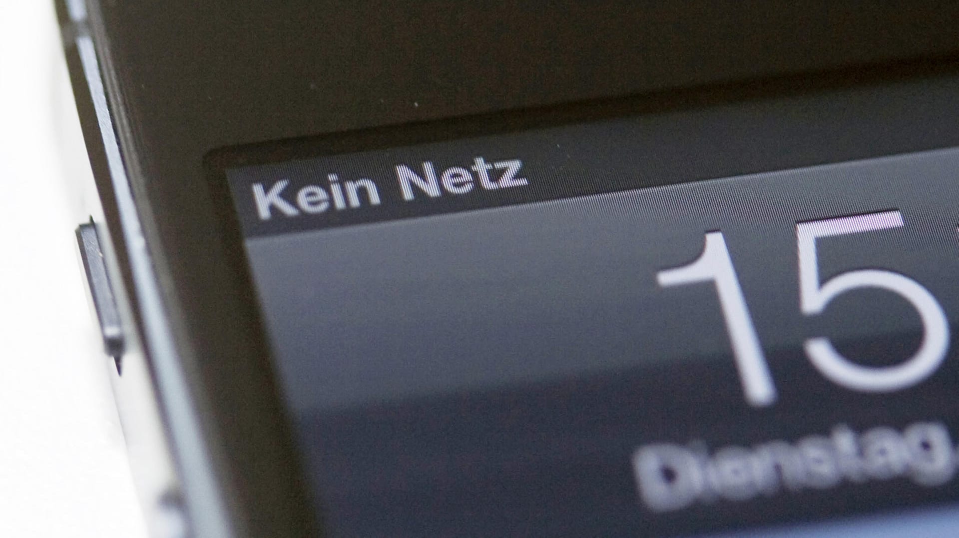 "Kein Netz"-Anzeige auf dem Smartphone