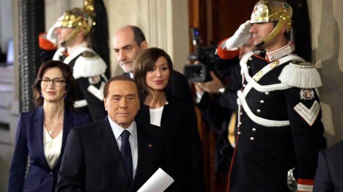 Silvio Berlusconi (M.