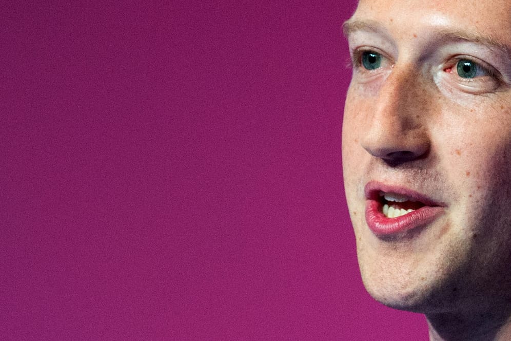 Mark Zuckerberg auf dem Mobile World Congress 2016. Der Datenskandal um Cambridge Analytica ist größer als angenommen.