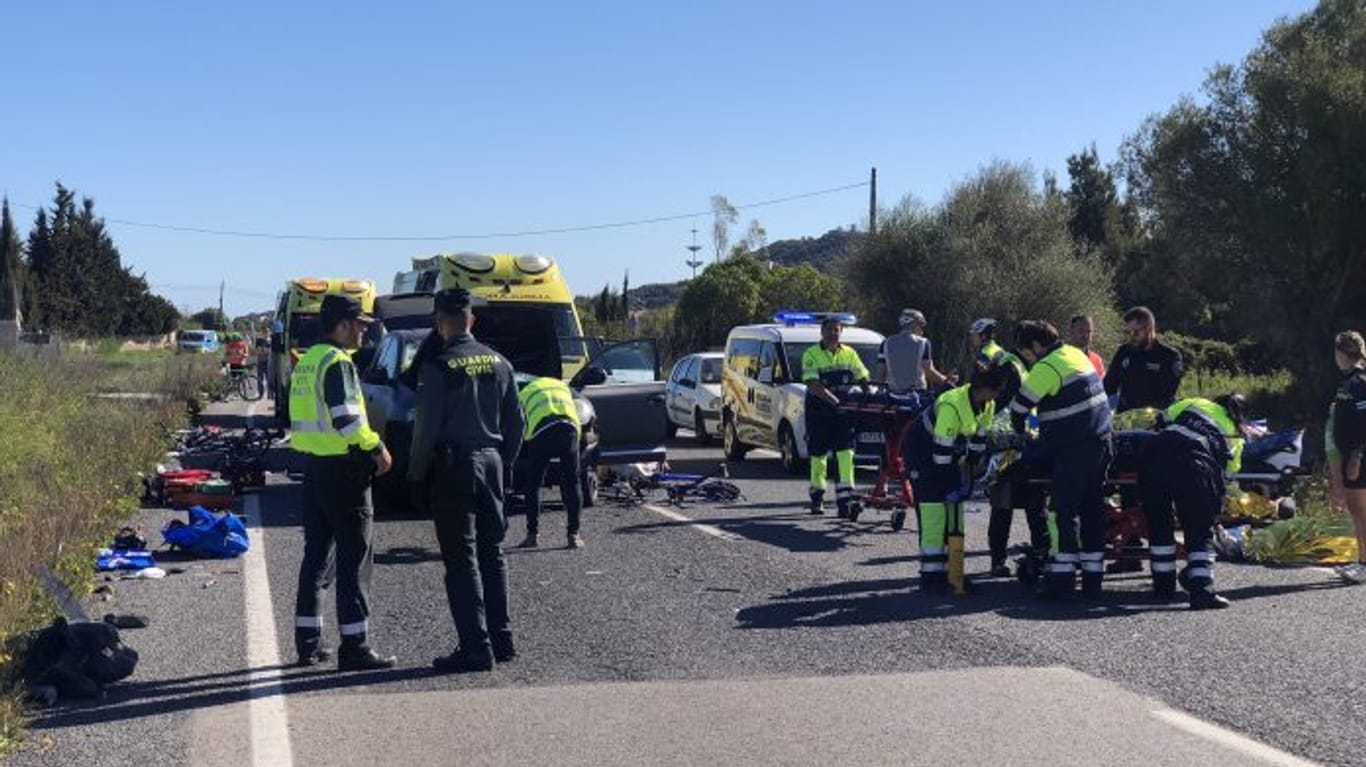 Unfall auf Mallorca: Neun deutsche Radfahrer wurden verletzt, drei davon schwer.