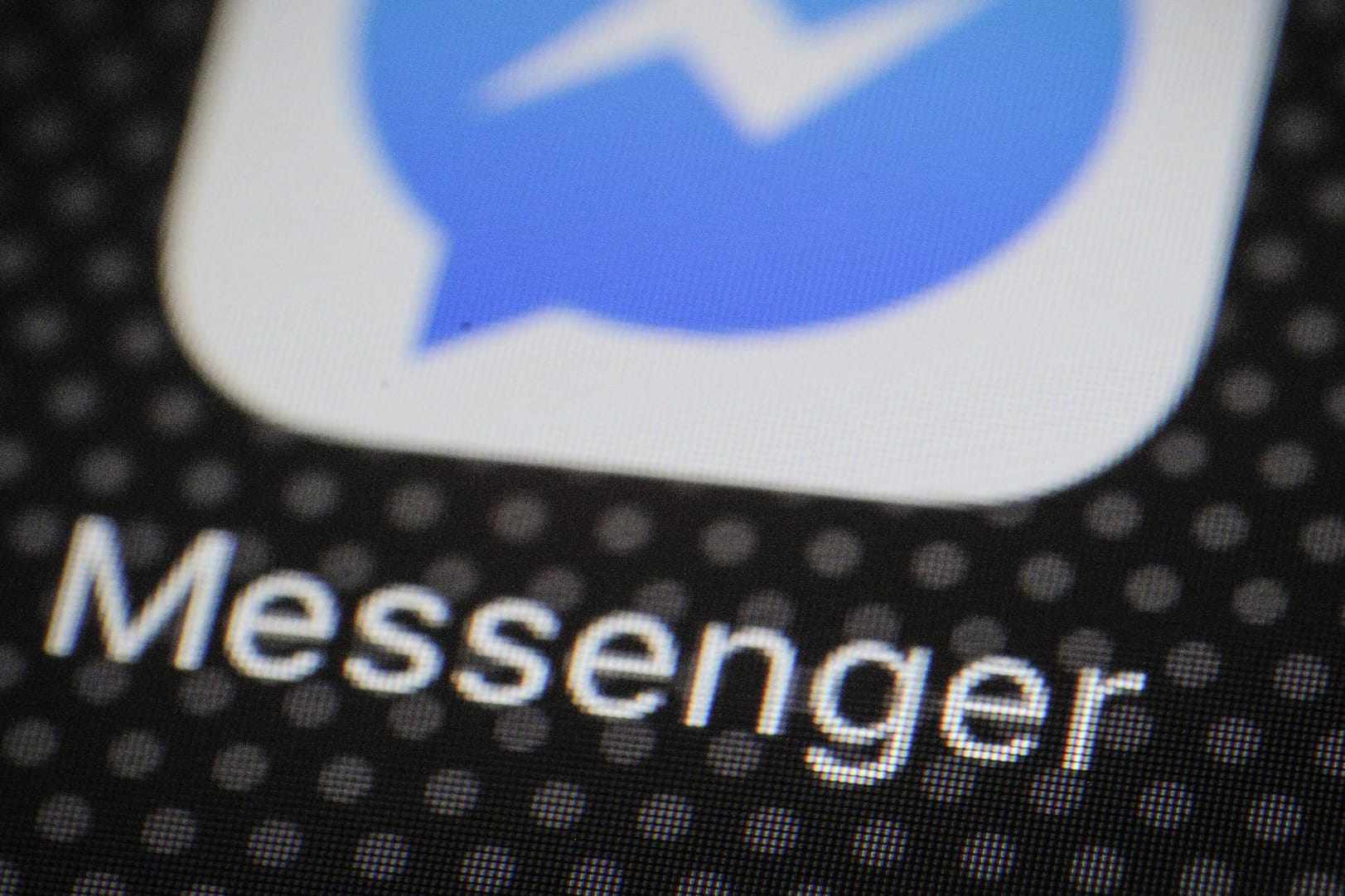 Symbol des Facebook Messenger: Betrug mit Youtube-Links