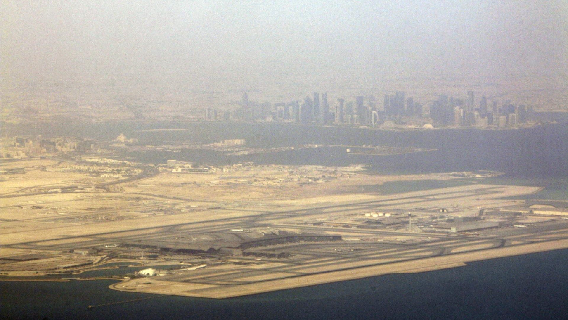 Airport im Dunst: Der neue Hamad International Airport in Doha, Hauptstadt von Katar.