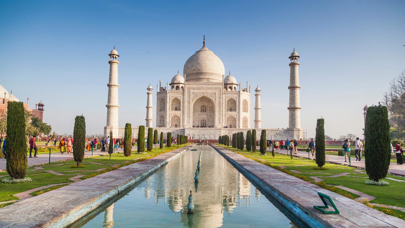 Blick auf Taj Mahal