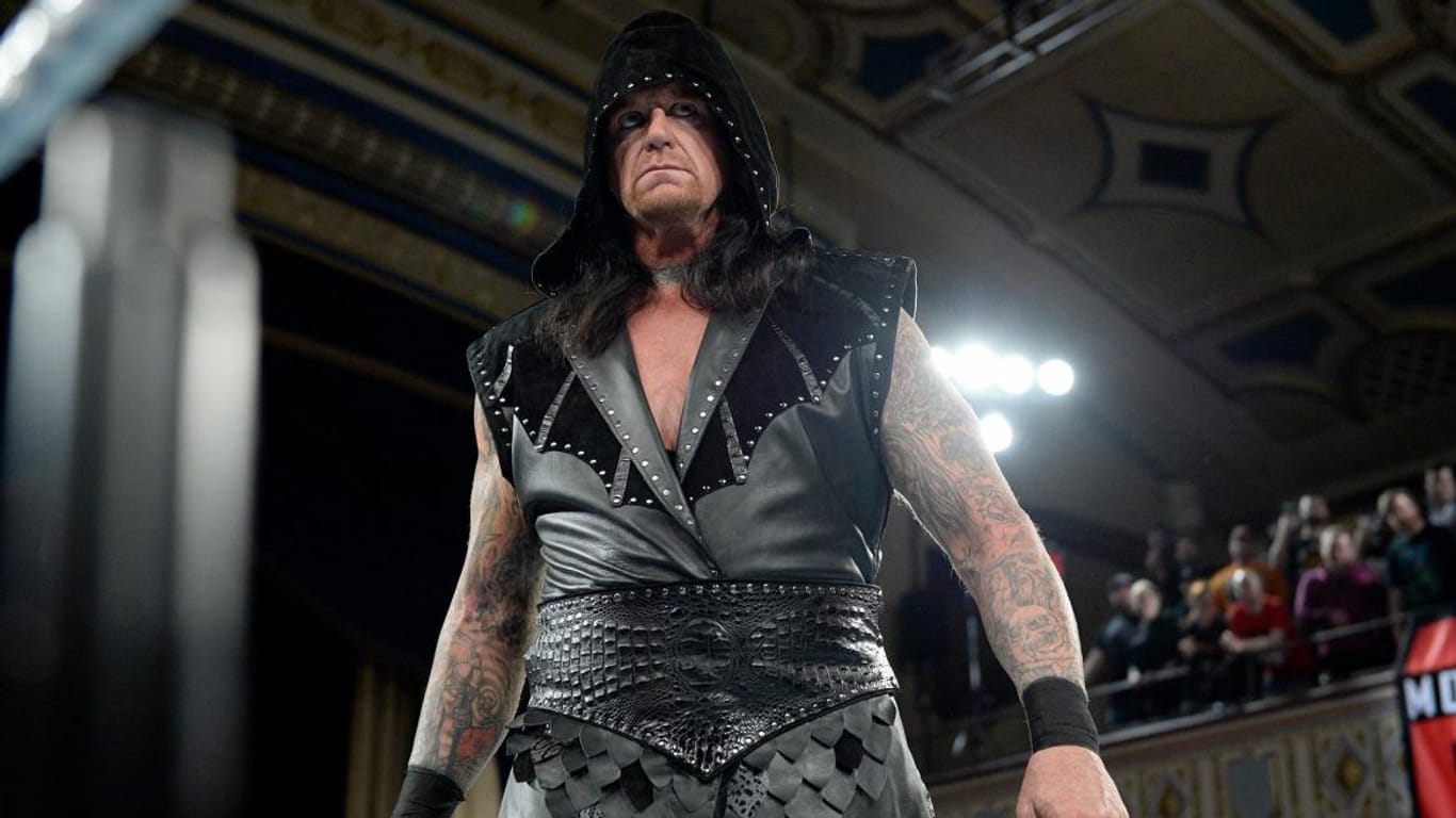WWE-Legende: Der Undertaker bei seinem bisher letzten Auftritt im Januar beim 25-jährigen Jubiläum von Monday Night Raw.