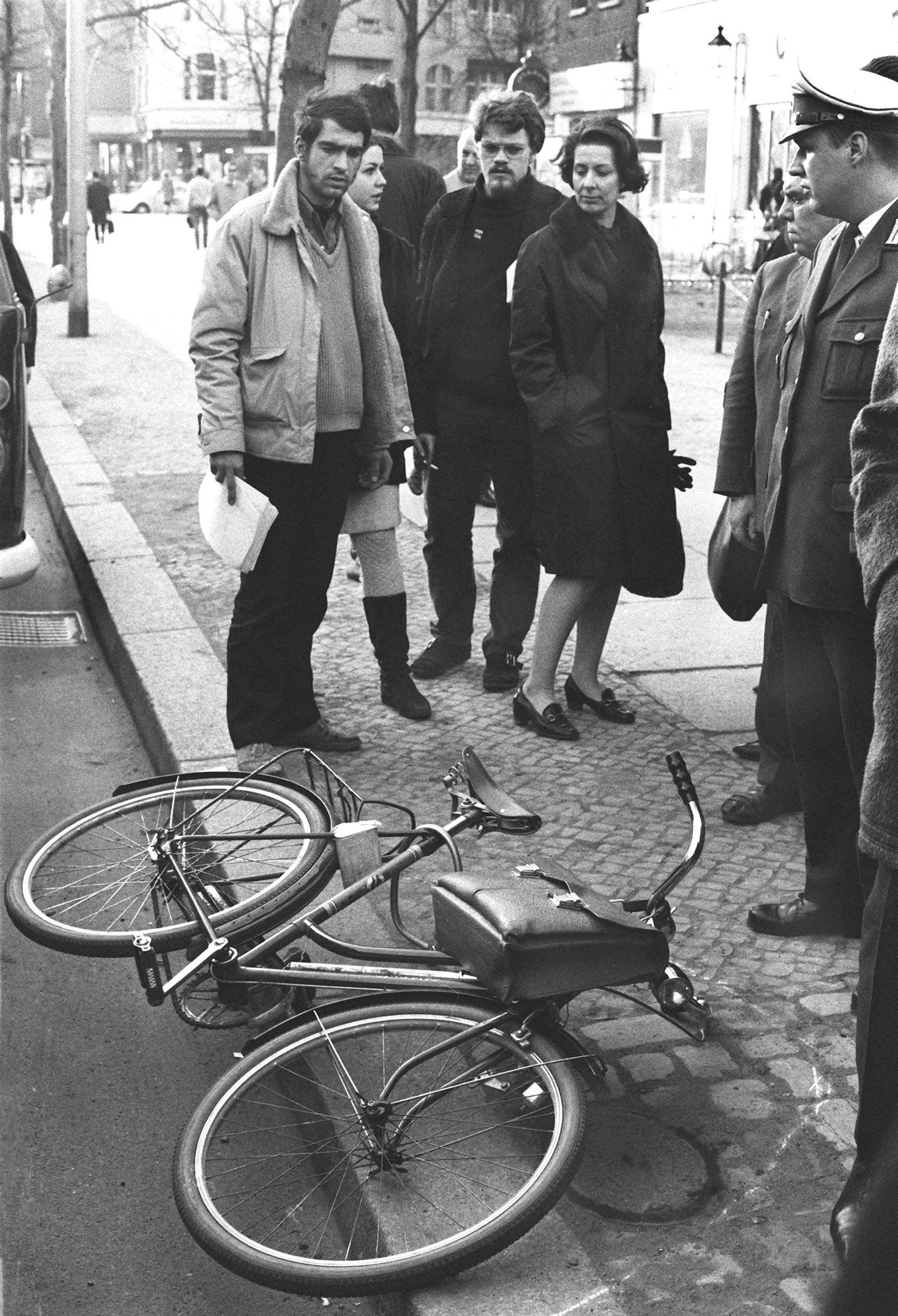 Das Fahrrad von Rudi Dutschke. Beim Anschlag auf ihn, wollte er am Ku'damm Nasenspray für seinen Sohn kaufen.