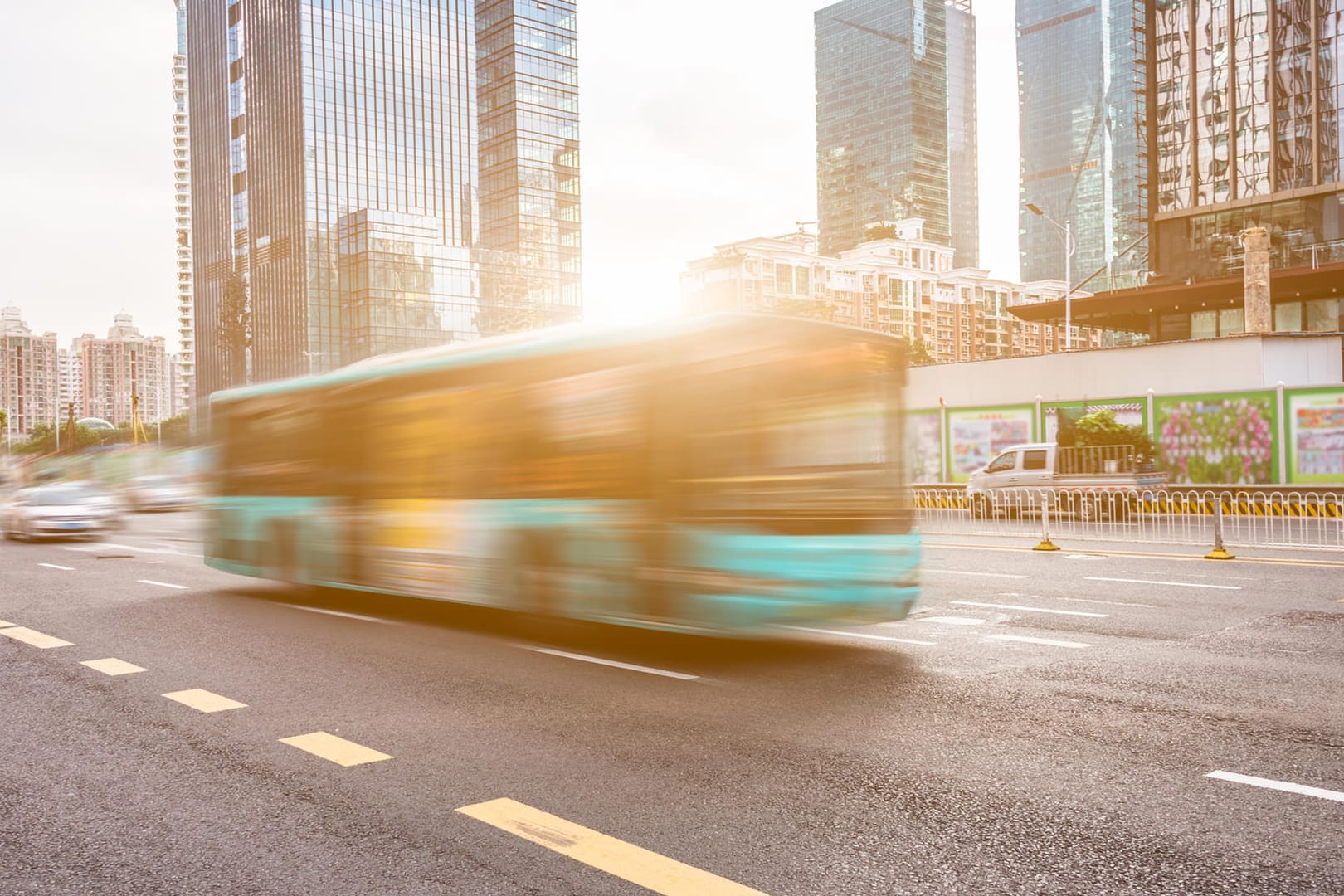 Ein Bus in Shenzhen: In der chinesischen Stadt fahren 16.500 Elektrobusse – Weltrekord. Ein Bus in Shenzhen: In der chinesischen Stadt fahren 16.500 Elektrobusse – Weltrekord.