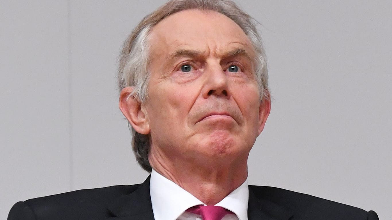 Ex-Premier Tony Blair bei einer Feier zum 20. Jahrestag des Karfreitagsabkommens zur Beendigung des Nordirland-Konflikts.