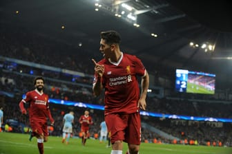 Liverpool's Roberto Firmino feiert sein zweites Tor gegen Manchester City.