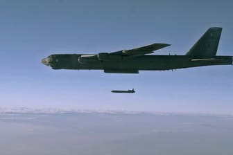 An unarmed AGM-86B Air-Launched Cruise Missile is released from a B-52H Stratofortress over the Utah Test and Training Range