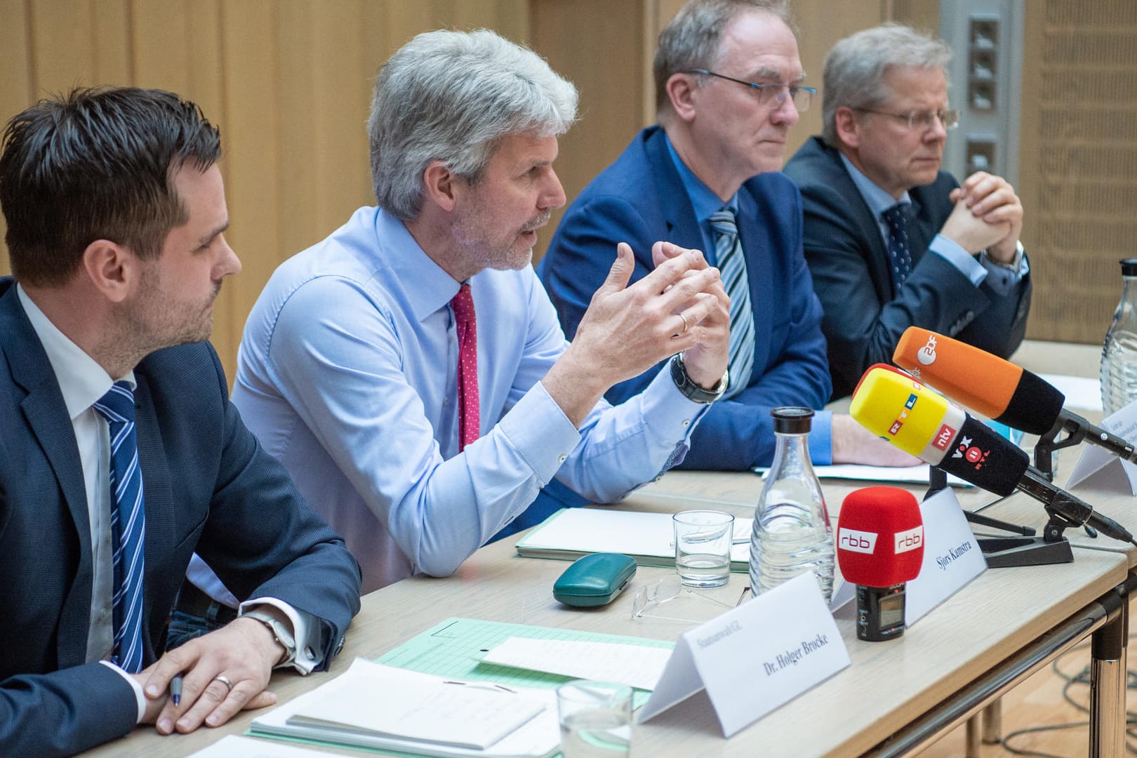 Pressekonferenz zu Aktenmanipulation im Fall Anis Amri: Das Verfahren gegen zwei Beamten wurde eingestellt.