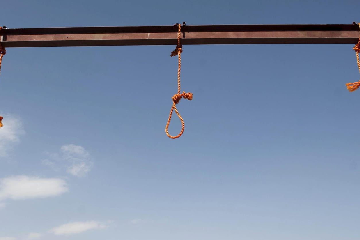 Amnesty International hat einen neuen Bericht zu Hinrichtungen und Todesstrafen vorgelegt: Weltweit gehen die Zahlen leicht zurück, doch in China werden immer noch Tausende Todesurteile vollstreckt.