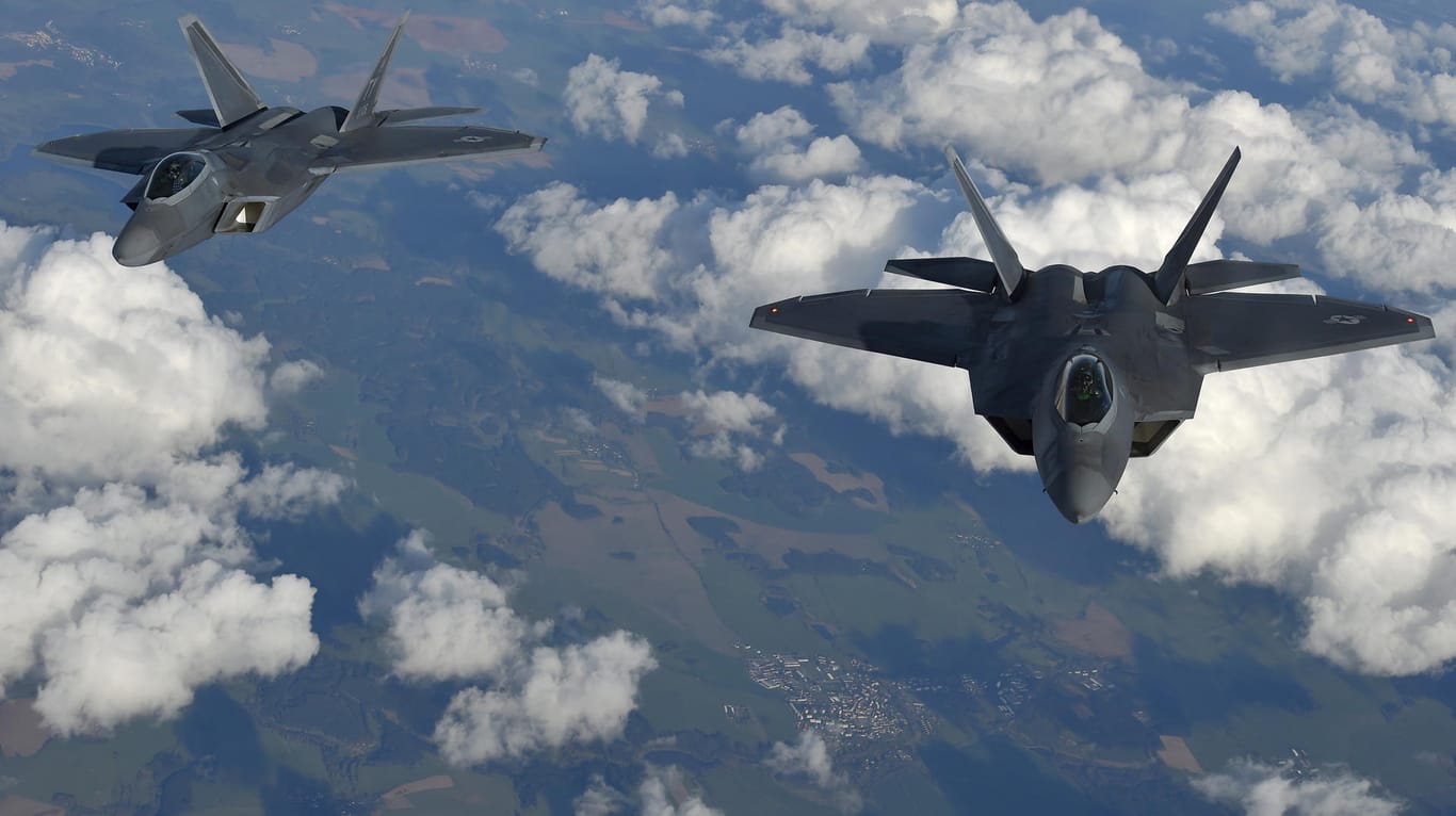 US-Tarnkappenkampfjets F-22: Schlagen die USA in Syrien jetzt hart zu?