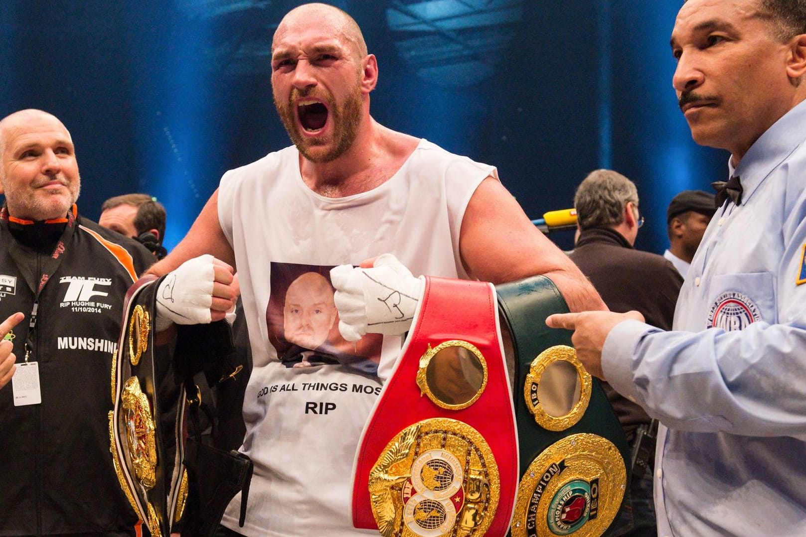 Jubel: Tyson Fury nach seinem Sieg gegen Wladimir Klitschko im November 2015 mit den WM-Gürteln.