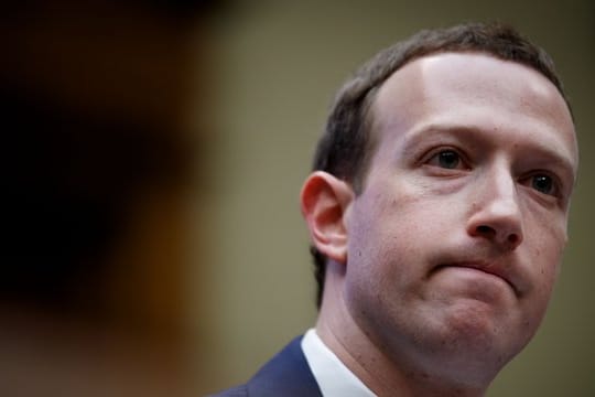 Mark Zuckerberg vor dem US-Kongress während der Anhörung.