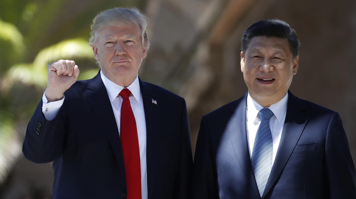 Trump und Chinas Präsident Xi Jinping: Das Handelsdefizit zwischen beiden Staaten wächst.