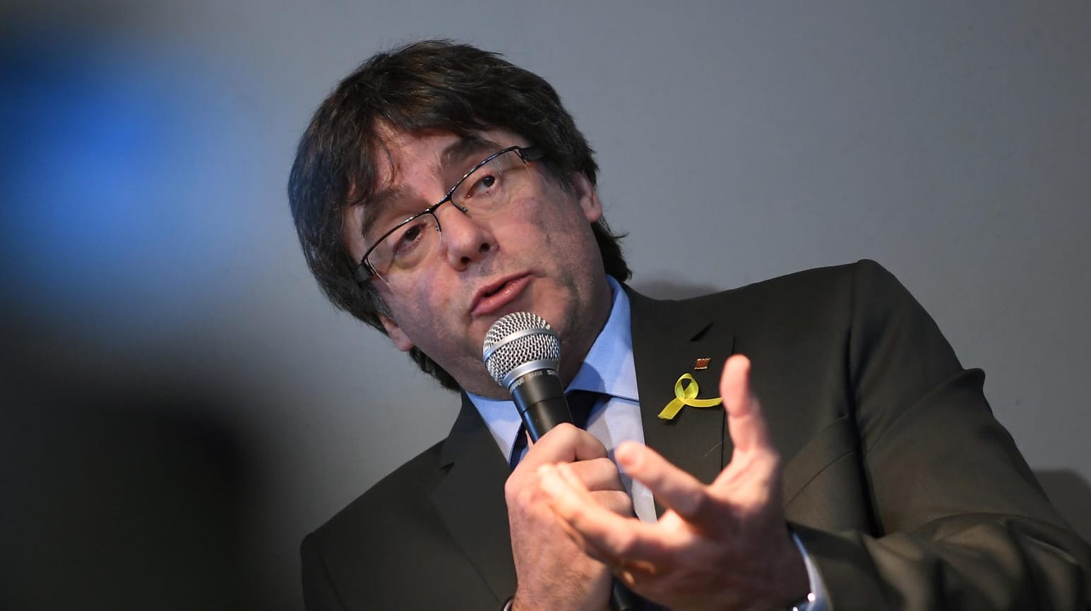 Carles Puigdemont: Dem ehemaligen Präsidenten der spanischen Region Katalonien droht die Auslieferung an Spanien. Carles Puigdemont: Dem ehemaligen Präsidenten der spanischen Region Katalonien droht die Auslieferung an Spanien.