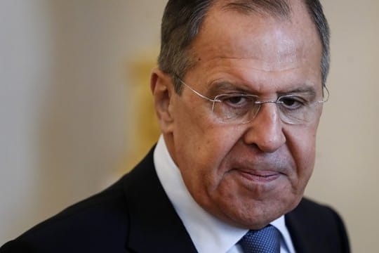 Der russische Außenminister bringt neue Untersuchungsergebnisse ist Spiel.