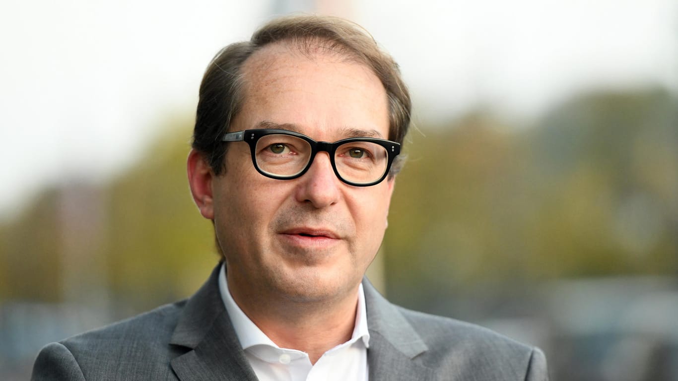 Alexander Dobrindt: Der Vorsitzende der CSU-Landesgruppe im Deutschen Bundestag fordert Änderungen bei Hartz IV.