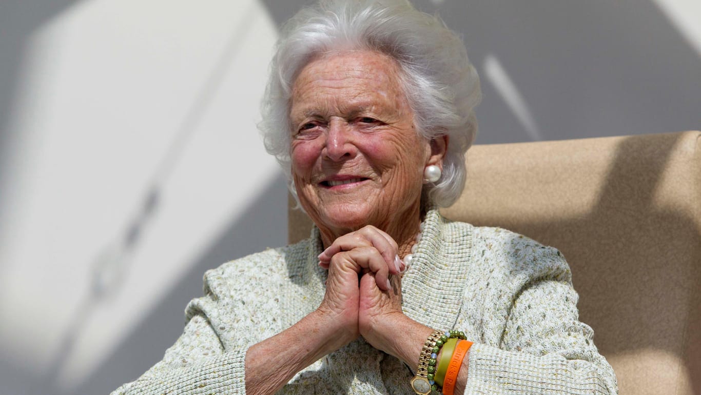 Barbara Bush im Jahr 2013: Woran die 92-Jährige leidet, ließ der Sprecher der Bush-Familie offen.