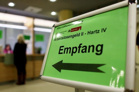 Es gibt rund sechs Millionen Hartz-IV-Bezieher, viele haben noch einen Minijob.